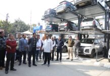 डीएम सविन बंसल का कोरोनेशन अस्पताल निरीक्षण, पैथोलॉजी समय बढ़ा, चंदन लैब पर सख्ती