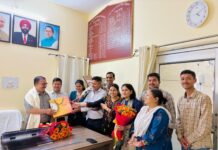 बद्री चंद नेगी को स्थानांतरण पर दी गई भावभीनी विदाई, अधिकारियों ने किया सम्मान