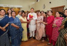 मुख्यमंत्री धामी ने जनसुनवाई में सुनी जनता की समस्याएं, त्वरित समाधान के दिए निर्देश