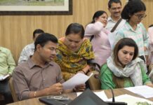 जनता दरबार में उमड़ी भीड़, 201 शिकायतों पर प्रशासन की त्वरित कार्रवाई