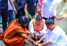 CM Dhami Celebrates Harela at Malagram: हरेला पर्व पर मालाग्राम पहुंचे मुख्यमंत्री धामी, पौधरोपण कर दिया हरित उत्तराखंड का संदेश