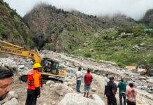 Chamoli disaster: तमकनाला आपदा पर CM धामी की नजर, राहत-बचाव और कनेक्टिविटी बहाली तेज