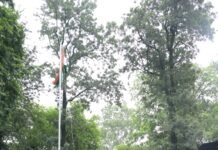 Independence Day 2026: डीएम आशीष चौहान ने कहा- स्वतंत्रता की रक्षा करना हम सभी की जिम्मेदारी