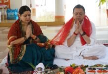 Sharadiya Navratri 2026: शारदीय नवरात्रि पर CM धामी ने की मां दुर्गा की पूजा, उत्तराखंड की सुख-समृद्धि की कामना
